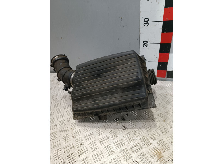 Корпус воздушного фильтра к Opel Vectra, 1998г.