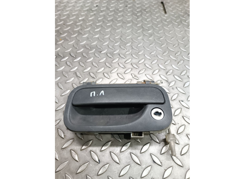 Ручка наружная передняя левая к Opel Vectra, 1998г.