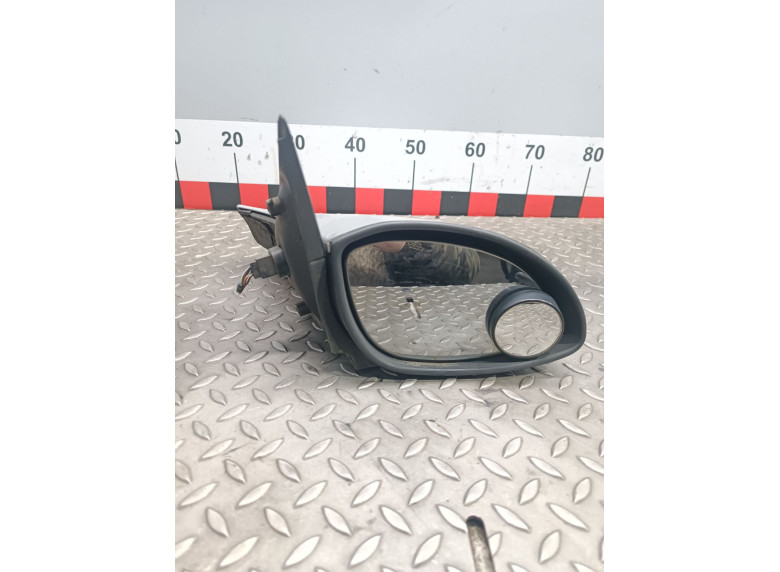 Зеркало наружное правое к Opel Vectra, 1998г.