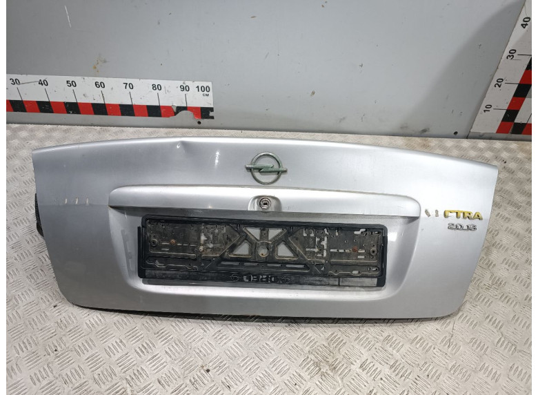 Крышка багажника (дверь 3-5) к Opel Vectra, 1998г.