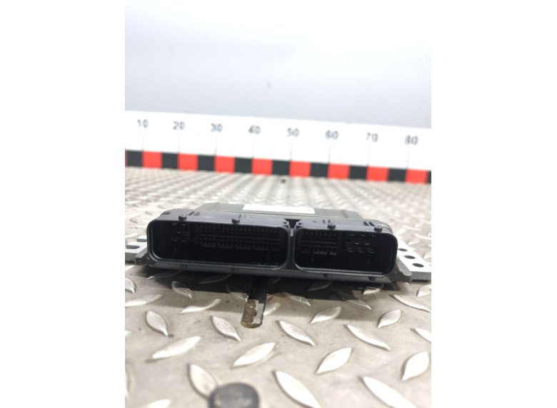 Блок управления двигателем к Блок управления двигателем к Nissan Primera undefined г. Primera