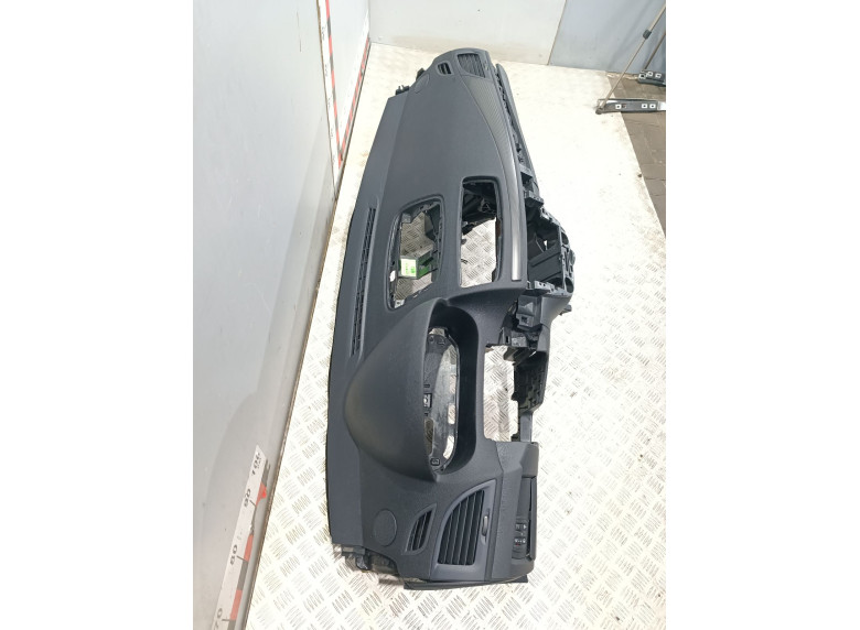 Панель передняя салона (торпедо) к Renault Megane, 2010г.