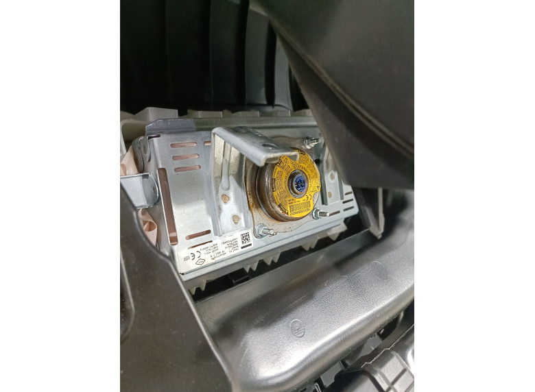 Панель передняя салона (торпедо) к Renault Kadjar, 2016г.