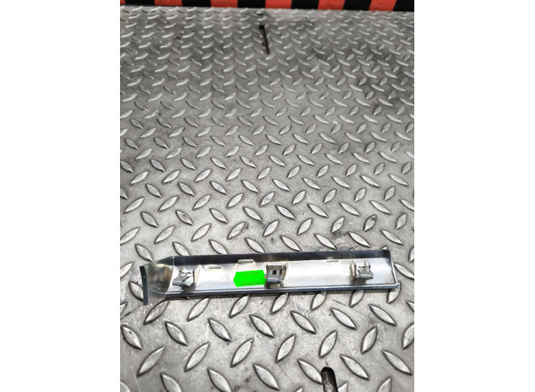Накладка декоративная на торпедо к BMW X5 E70, 2012г.