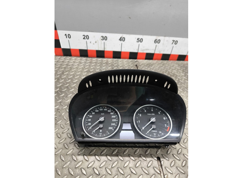 Щиток приборов (приборная панель) к BMW X5 E70, 2012г.