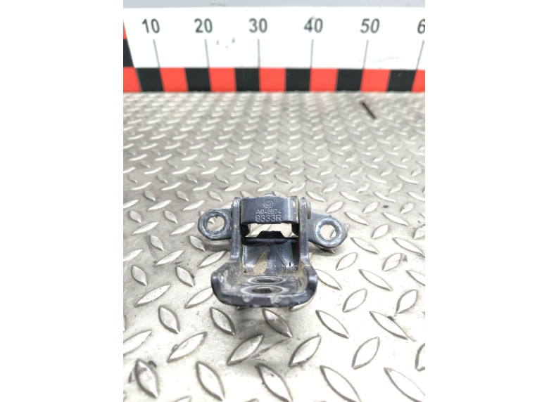 Петля двери задней левой к Renault Kadjar, 2015г.