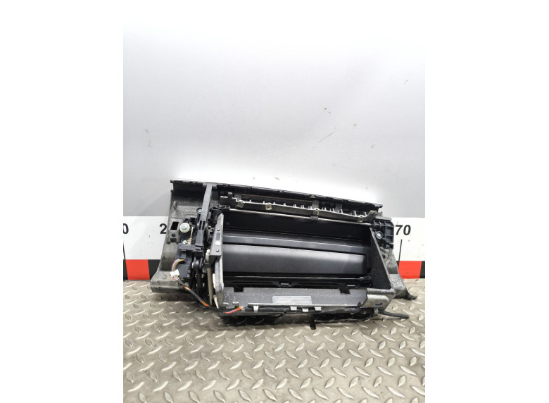 Бардачок к BMW X5 E70, 2012г.