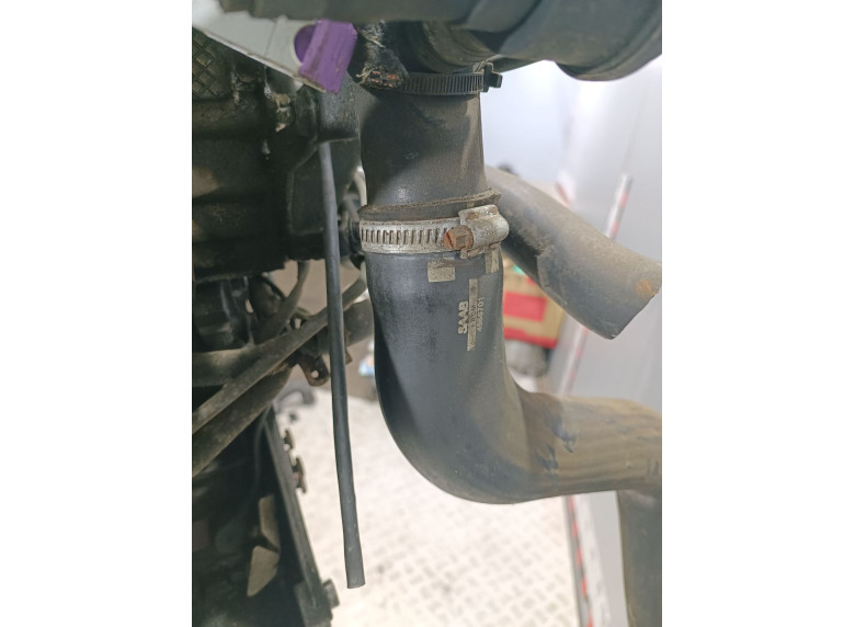 Патрубок интеркулера к Патрубок интеркулера к Saab 9-5 undefined г. 9-5