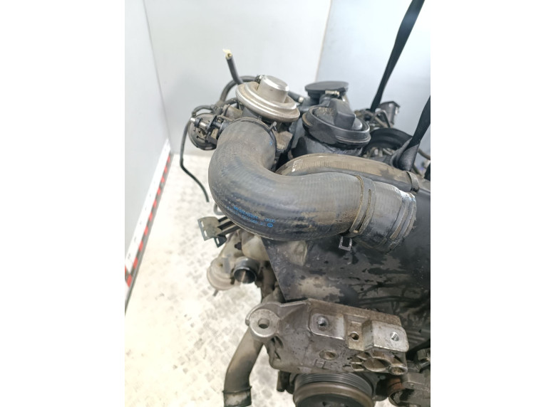 Патрубок впускного коллектора к Volkswagen Golf, 1999г.