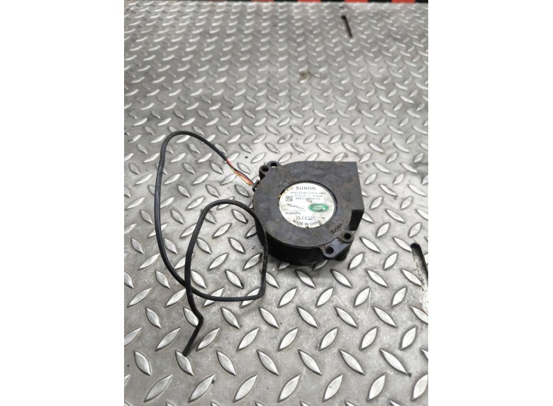 Вентилятор охлаждения отсека электроники к Land-Rover Range Rover