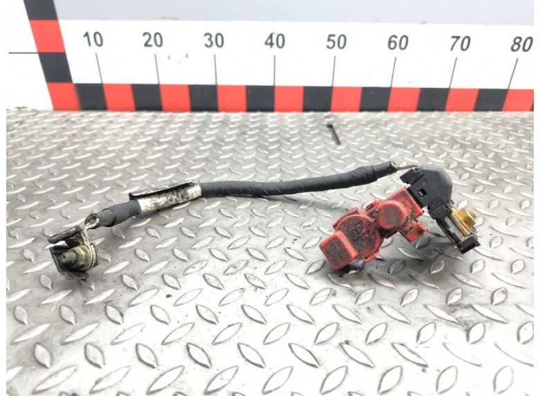 Клемма аккумулятора плюс к Клемма аккумулятора плюс к Land-Rover RangeRover undefined г. Range Rover