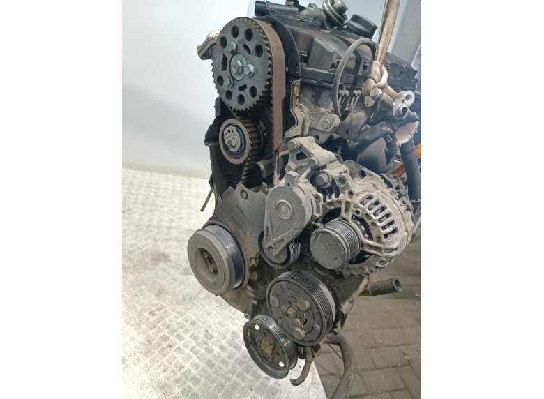 Двигатель к Volkswagen Sharan, 2005г.