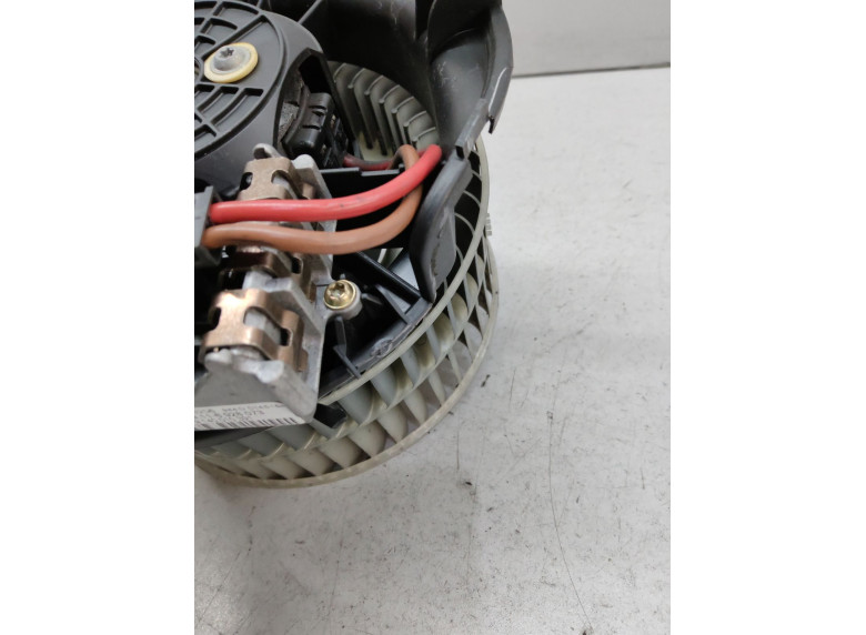 Моторчик печки к BMW 7 E65/E66, 2004г.