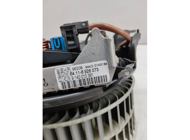 Моторчик печки к BMW 7 E65/E66, 2004г.