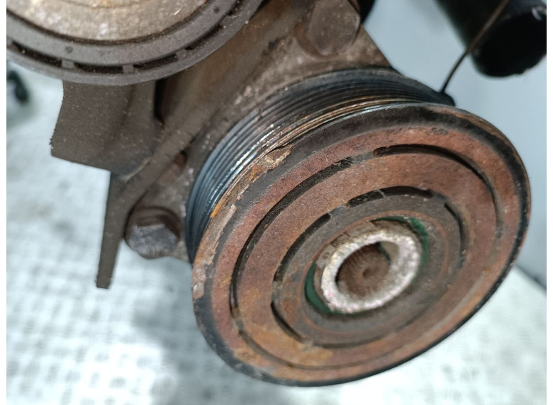 Компрессор кондиционера к Iveco Daily, 2011г.