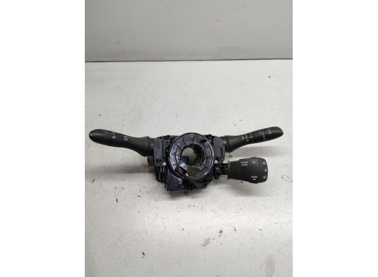 Переключатель подрулевой (стрекоза) к Renault Kadjar, 2015г.