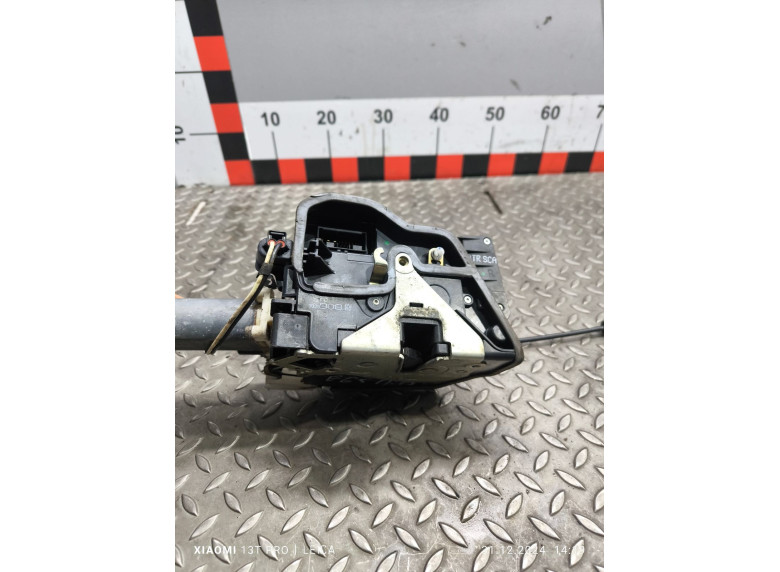 Замок двери передней правой к BMW 7 E65/E66, 2003г.