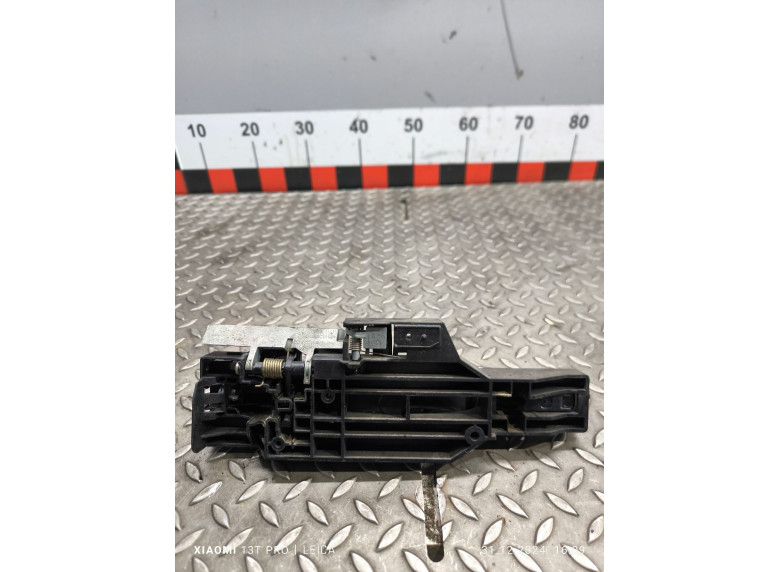 Ручка наружная задняя левая к Renault Kadjar, 2015г.