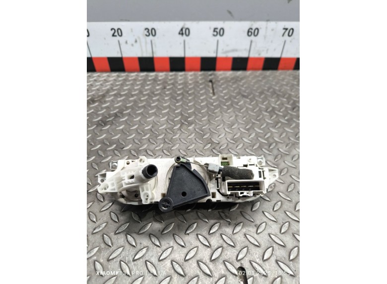 Блок управления печки/климат-контроля к Блок управления печки/климат-контроля к Ford Focus undefined г. Focus