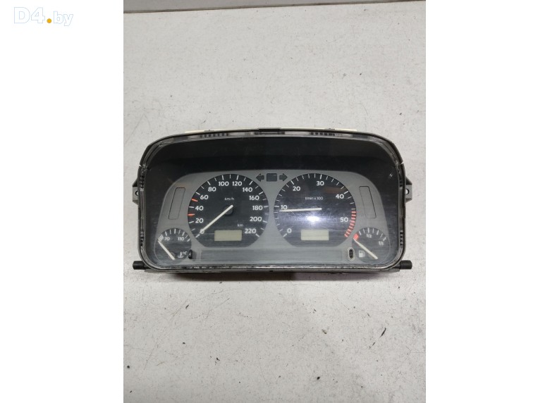 Щиток приборов (приборная панель) к Volkswagen Golf undefined г.