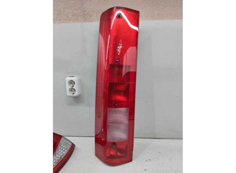 Фонарь задний левый к Iveco Daily