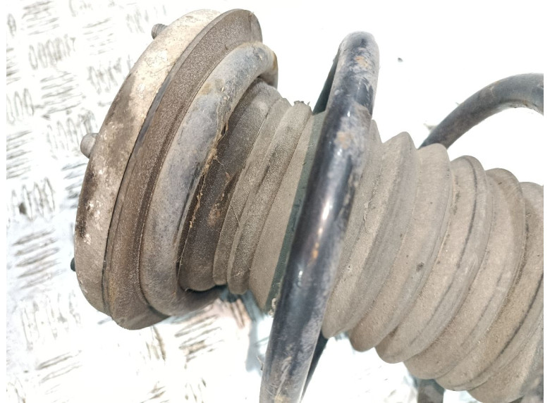 Опора амортизатора верхняя (чашка) к BMW 7 E65/E66, 2003г.