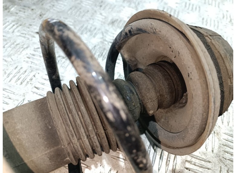 Опора амортизатора верхняя (чашка) к Опора амортизатора верхняя (чашка) к Dacia LoganMCVStepway undefined г. Logan MCV Stepway