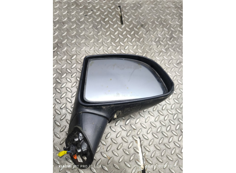 Зеркало наружное правое к Kia Carens