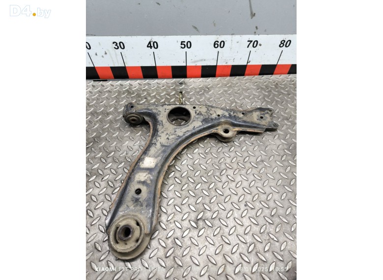 Рычаг передний правый к Volkswagen Passat undefined г.