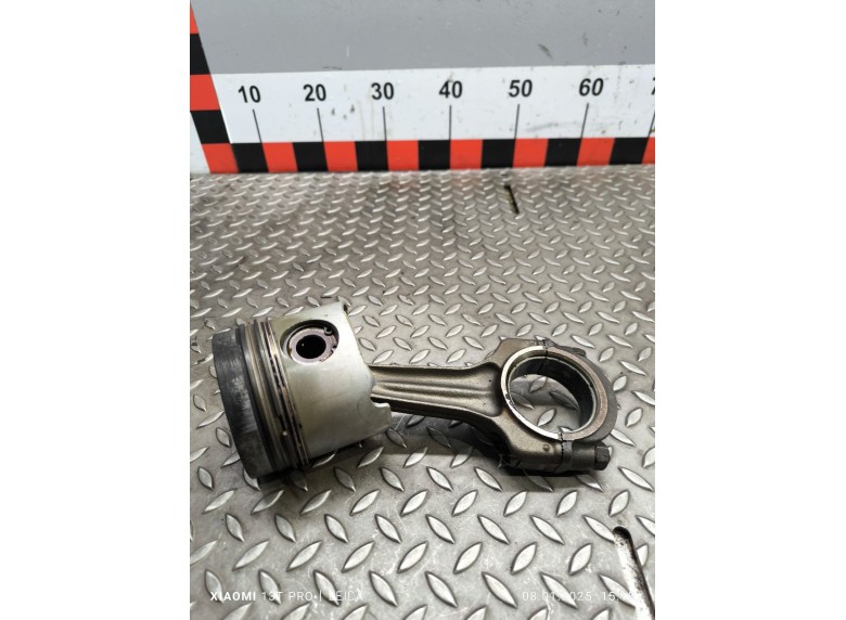 Поршень к Peugeot J5