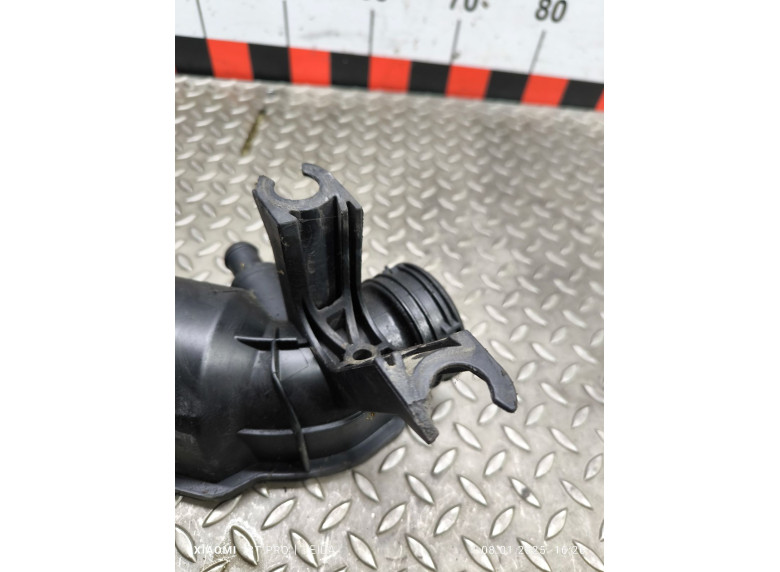 Патрубок интеркулера к Mercedes C W203, 2005г.