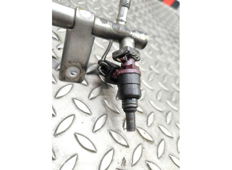 Форсунка к Mercedes C W203, 2005г.