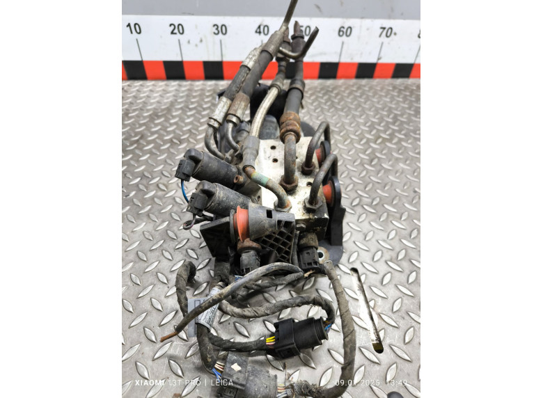Блок клапанов активного стабилизатора к BMW 7 E65/E66, 2003г.