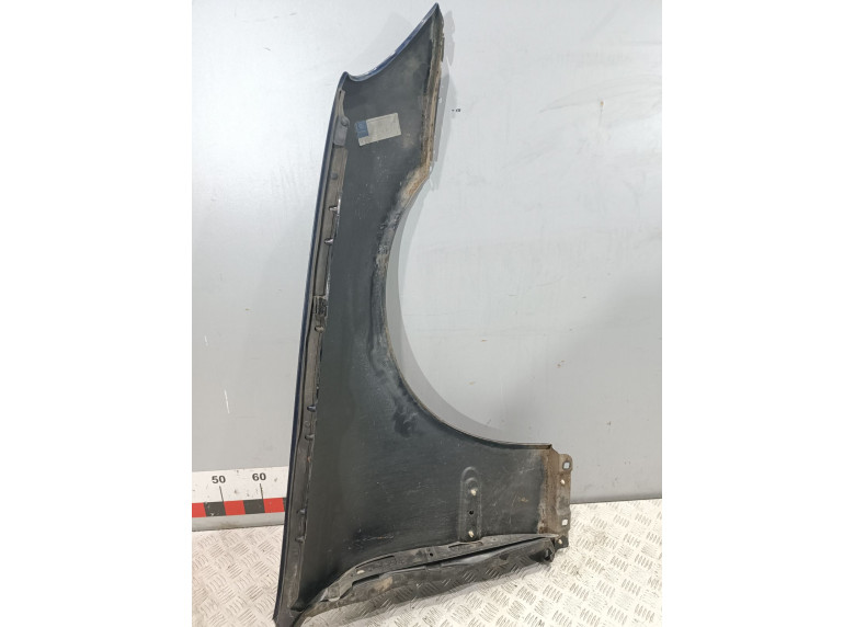 Крыло переднее левое к Mercedes C W203, 2004г.