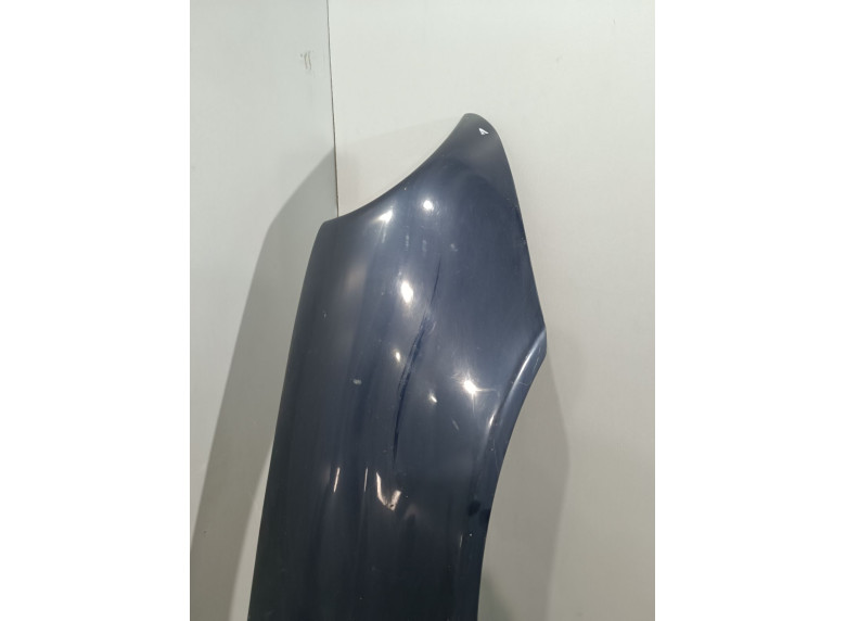 Крыло переднее правое к Mercedes C W203, 2004г.