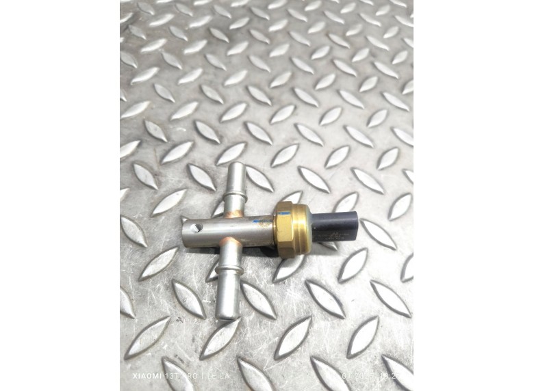 Датчик давления топлива к Land-Rover Range Rover