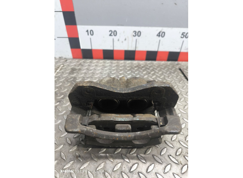 Суппорт передний правый к SsangYong Kyron, 2007г.