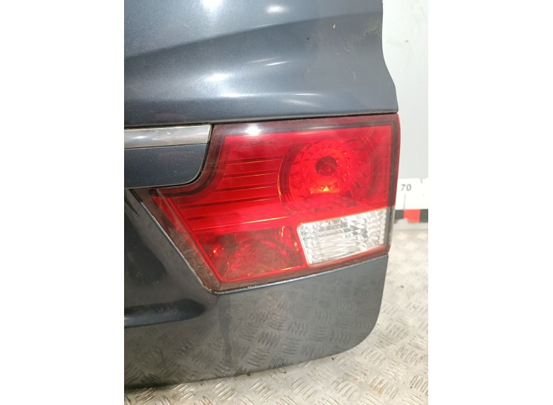 Фонарь крышки багажника правый к SsangYong Kyron