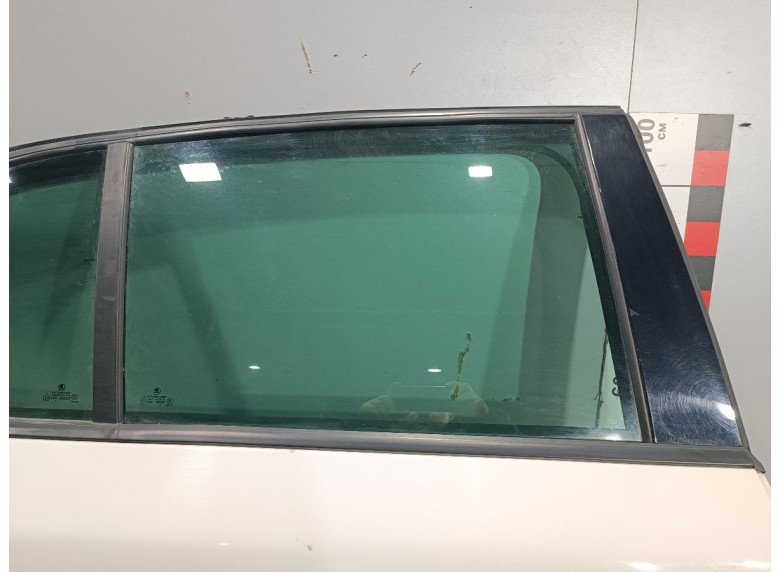 Стекло двери задней правой к Skoda Superb, 2010г.