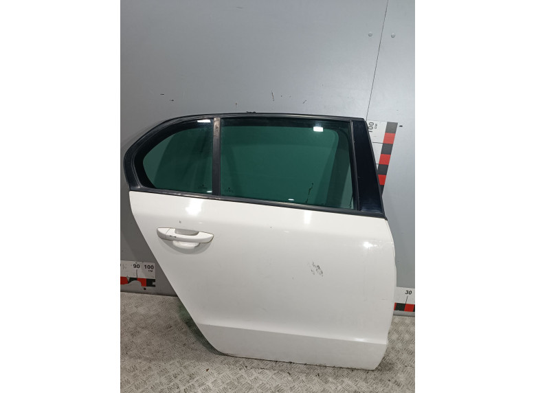 Ручка наружная задняя правая к Skoda Superb, 2010г.