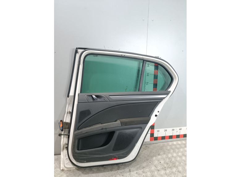 Дверь задняя правая к Skoda Superb, 2010г.