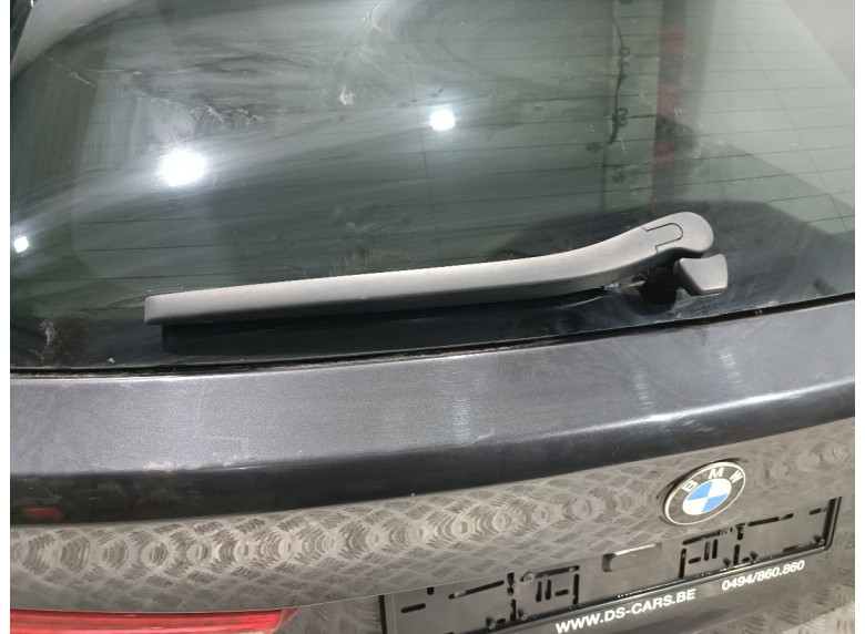 Щеткодержатель задний к BMW 5 G30/G31, 2017г.