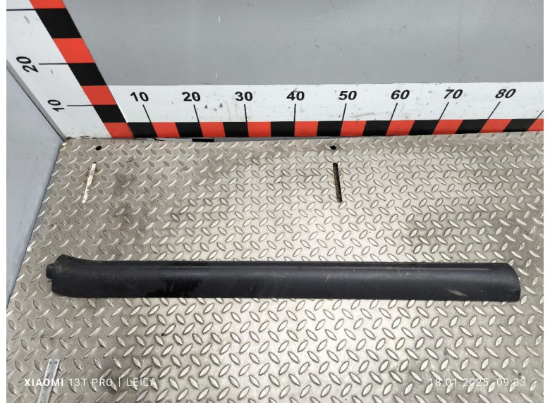 Накладка на порог к Mercedes SLK, 2011г.