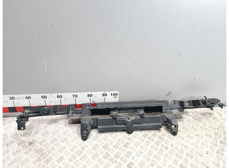 Кронштейн крепления бампера заднего к Кронштейн крепления бампера заднего к Land-Rover RangeRover undefined г. Range Rover