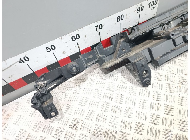 Кронштейн крепления бампера заднего к Кронштейн крепления бампера заднего к Land-Rover RangeRover undefined г. Range Rover