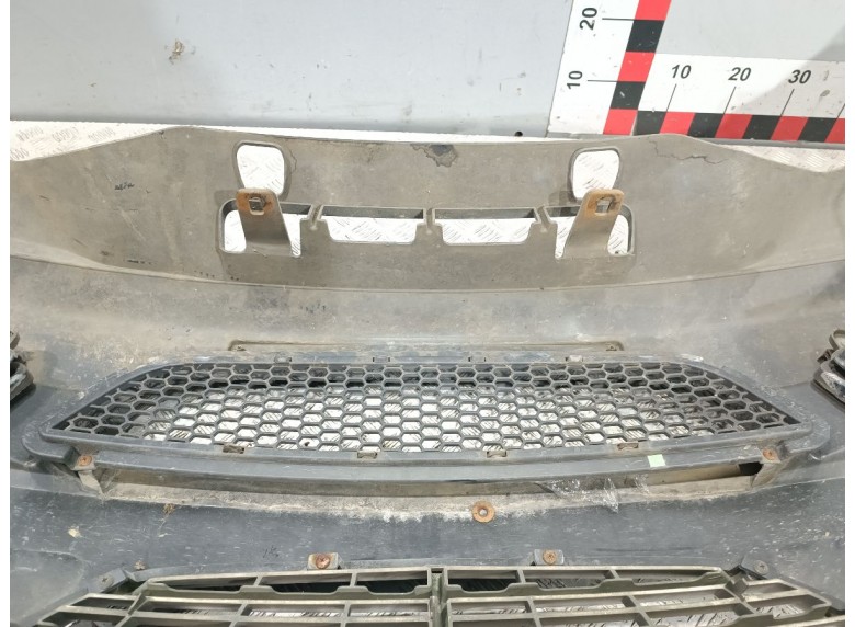 Заглушка (решетка) в бампер передний к Заглушка (решетка) в бампер передний к SsangYong Kyron undefined г. Kyron