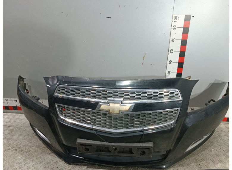 Решетка радиатора к Chevrolet Malibu, 2012г.