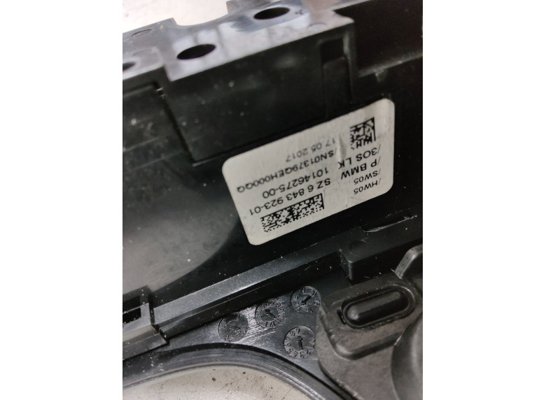 Кнопка парктроника к BMW 5 G30/G31, 2017г.