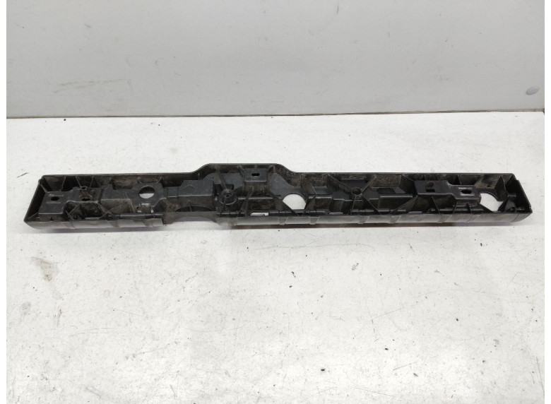 Кронштейн крепления порога к BMW 5 G30/G31, 2017г.