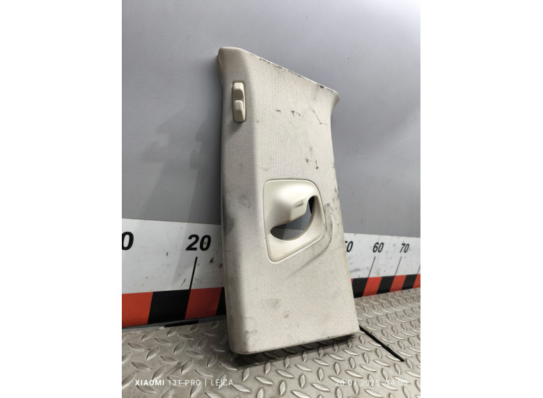 Обшивка стойки центральной левой к BMW 5 G30/G31, 2017г.